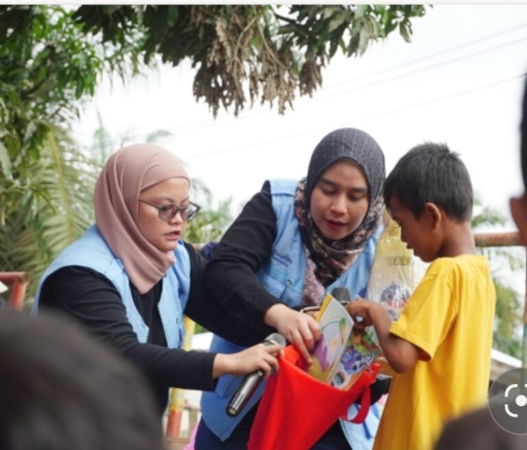 PTPN IV PalmCo dan Srikandi Salurkan Bantuan Buku – Fasilitas Rumah Baca untuk Anak Terdampak Bencana