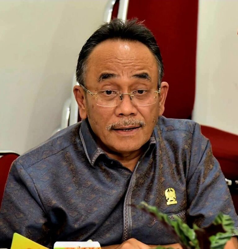 Terkait Blackout Listrik Mati, Drs Godfried Lubis Sebut Warga  Berhak Dapat Kompensasi dari PLN