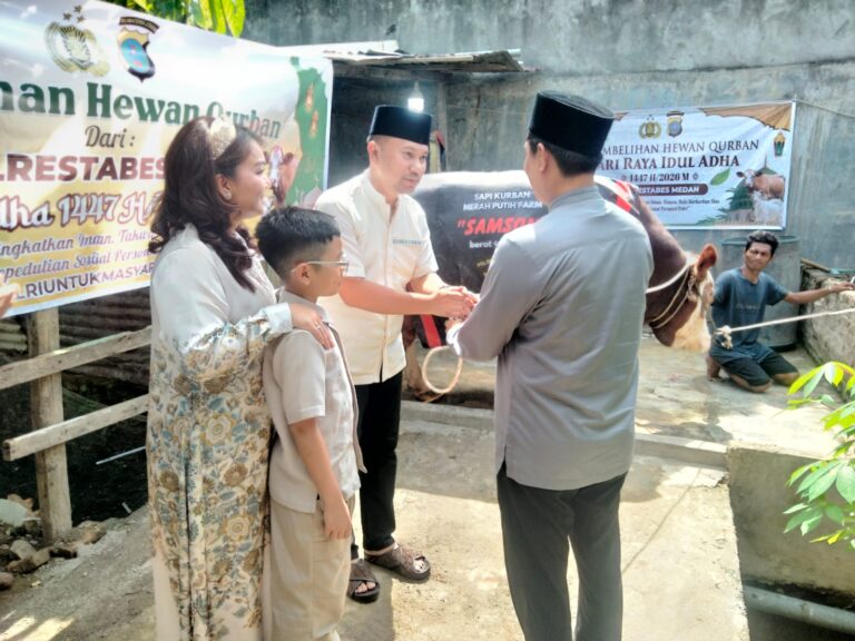 Polrestabes Medan Sembelih 27 Hewan: Kurban Bentuk Nyata Kepedulian dan Komitmen Polri Tehadap Masyarakat