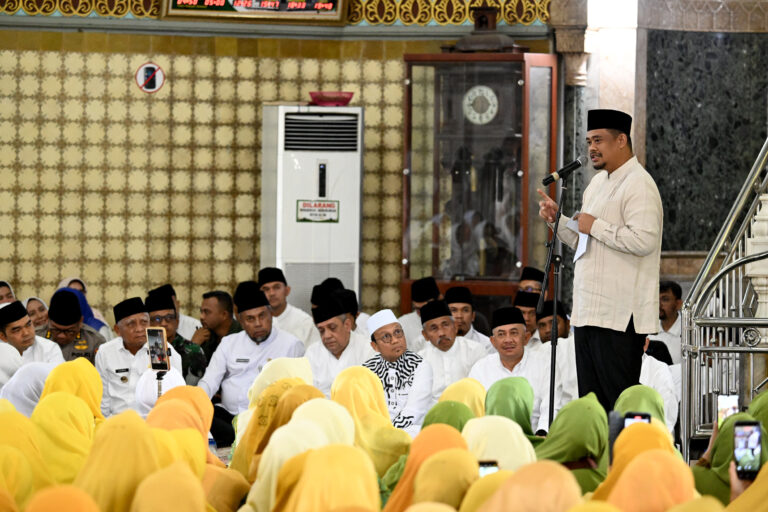Pengajian Akbar Pemprov, Bobby Nasution Doakan Sumut Bebas Bencana dan Narkoba