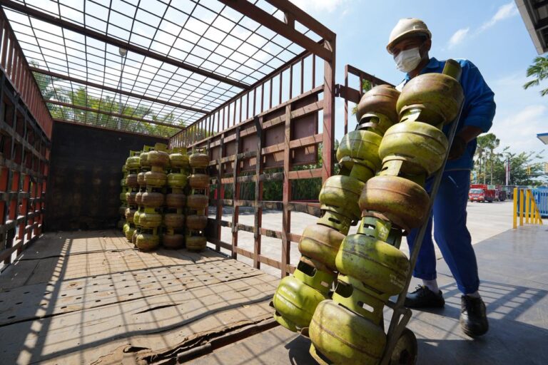 Pertamina Patra Niaga Regional Sumbagut Pastikan Penyaluran LPG 3 Kg Tetap Optimal Selama Periode Libur Panjang Kenaikan Yesus Kristus