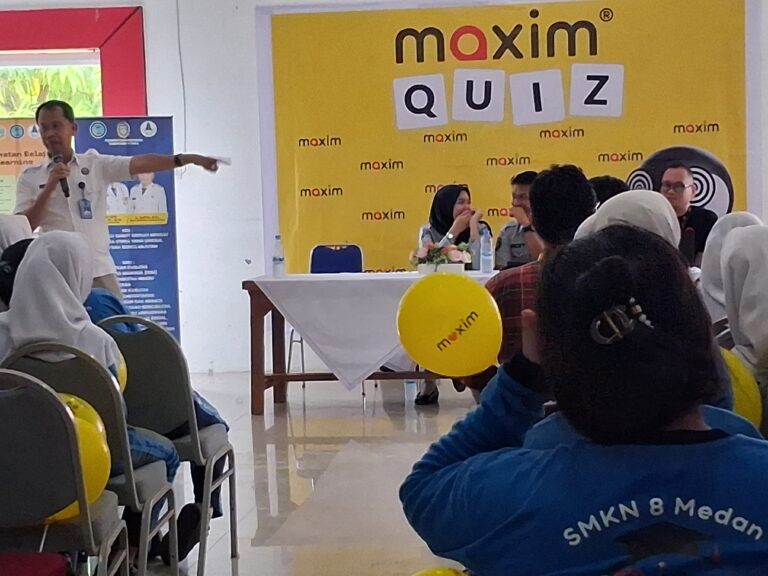 Maxim Masuk Sekolah, Puluhan Pelajar Medan Adu Cerdas Bahasa Inggris dan Dapat Edukasi Anti Narkoba