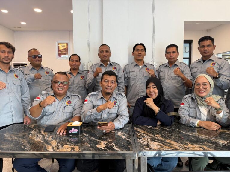 Buntut Blackout di Pulau Sumatera, ADNI Desak Prabowo Subianto Copot Dirut PLN