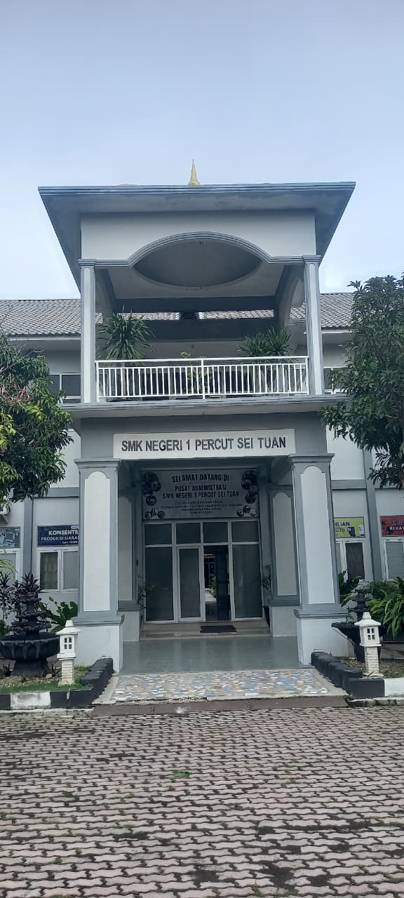 SMKN 1 Percut Sei Tuan Tak Larang Siswa Ujian Akhir Semester Meski Menunggak SPP
