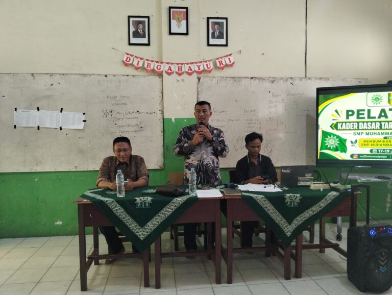 Eka Putra Zakran: Prinsip Kepemimpinan Rasul Itu Siddik, Tablig, Amanah, Fatonah
