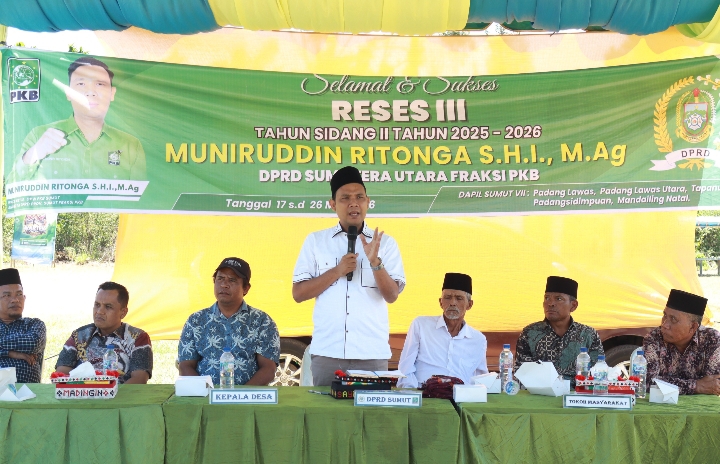 Reses Legislator PKB Muniruddin Ritonga,  Petani di Palas, Paluta, Tapsel Menjerit Pupuk Langka