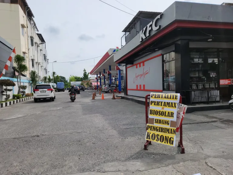 BBM Langka di Kota Medan, Robi Barus Minta Pemko Tak Tinggal Diam