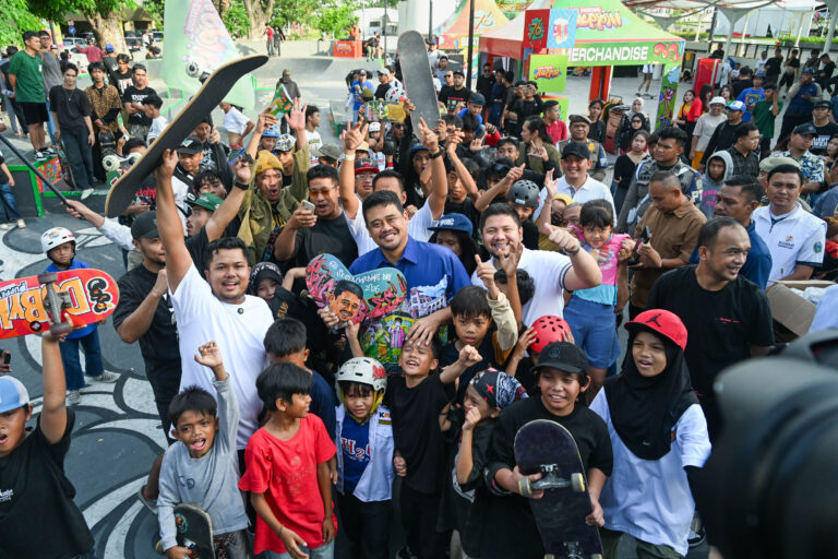 Saksikan Go Skateboarding Day 2026 di Medan, Bobby Nasution Dorong Penambahan Event dan Skatepark di Sumut