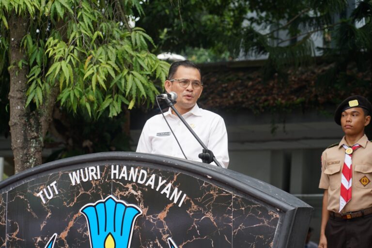 Kepala SMKN 1 Percut Sei Tuan Sampaikan STAR OLIVE di MPLS 2026