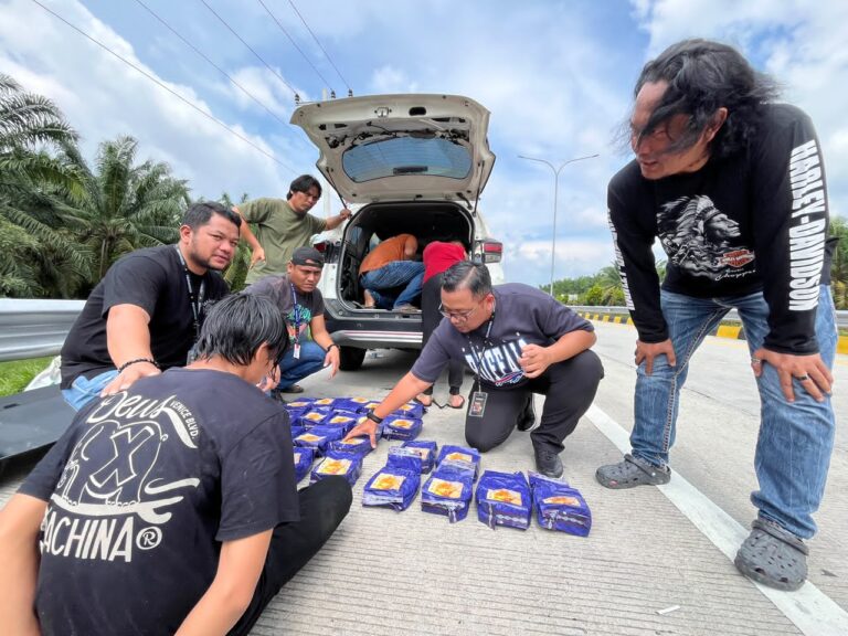 Polisi Gagalkan Pengiriman 24 Kg Sabu Dalam Dinding Mobil di Jalan Tol Kisaran