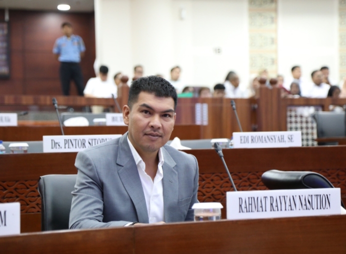 Manfaatkan Karya Pemerintah, Legislator Gerindra Apresiasi Penerbangan Wings Air Rute Madina – Medan