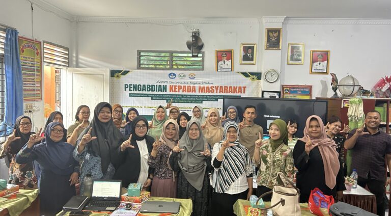 Gandeng AI dan Platform  Digital, Unimed Bekali Guru  SDN 101797 Delitua Rancang Pembelajaran Kolaboratif Berbasis Kearifan Lokal