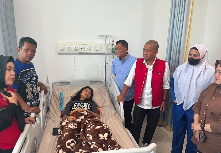 Pasca Keracunan MBG di Karo, Ayah Korban Curhat ke Wakil Ketua DPRD Sumut