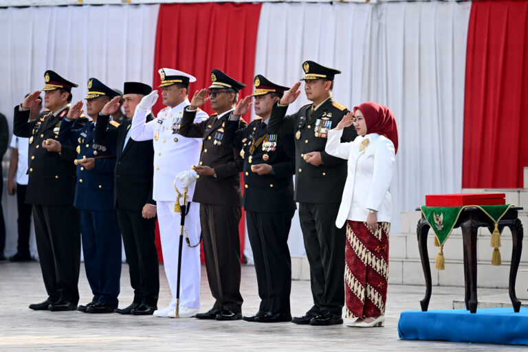 Gubernur Bobby Nasution: Kendalikan Inflasi dan Pemerataan Pembangunan Wujud Mengisi Kemerdekaan