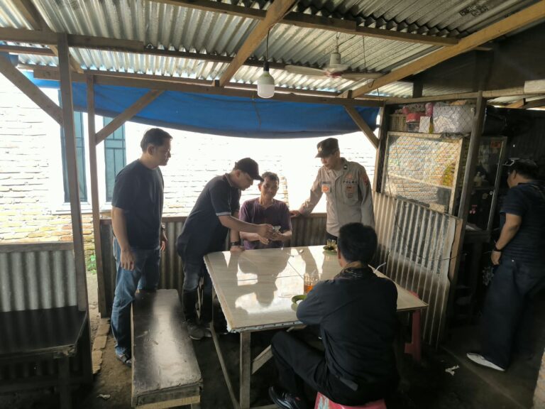 Tindaklanjuti Laporan Warga, Polsek STM Hilir Patroli ke Warung di Talun Kenas – Gunung Rintih