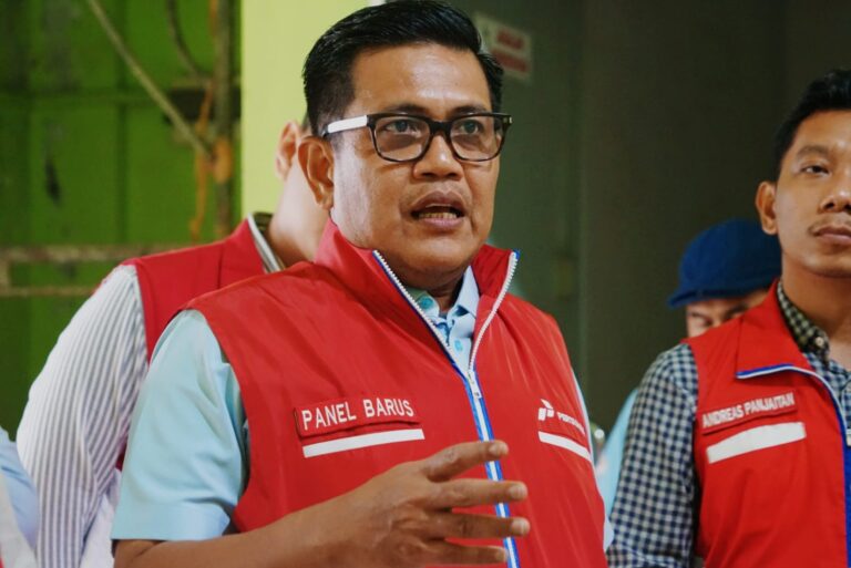 Komisaris Pertamina Patra Niaga Panel Barus Tinjau Agen LPG di Batam, Dukung Kesiapan Penyaluran LPG Bersubsidi untuk KDKMP