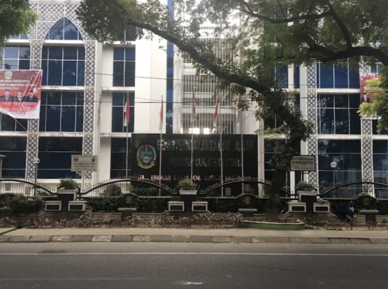 DPRD Sumut Diterpa Isu Miring Bertubi-tubi, Dua Anggota Dewan Tersandung Hukum dan Peraturan