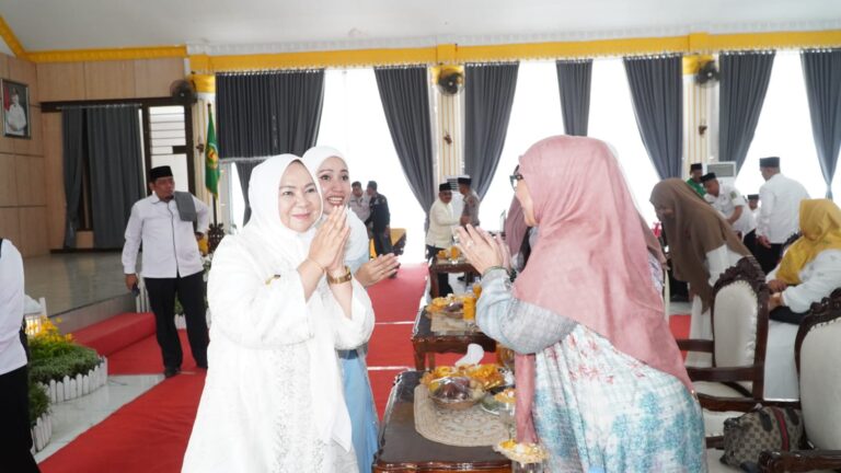 Plt. Bupati Tiorita Ajak Teladani Rasulullah SAW, Perkuat Persatuan Langkat