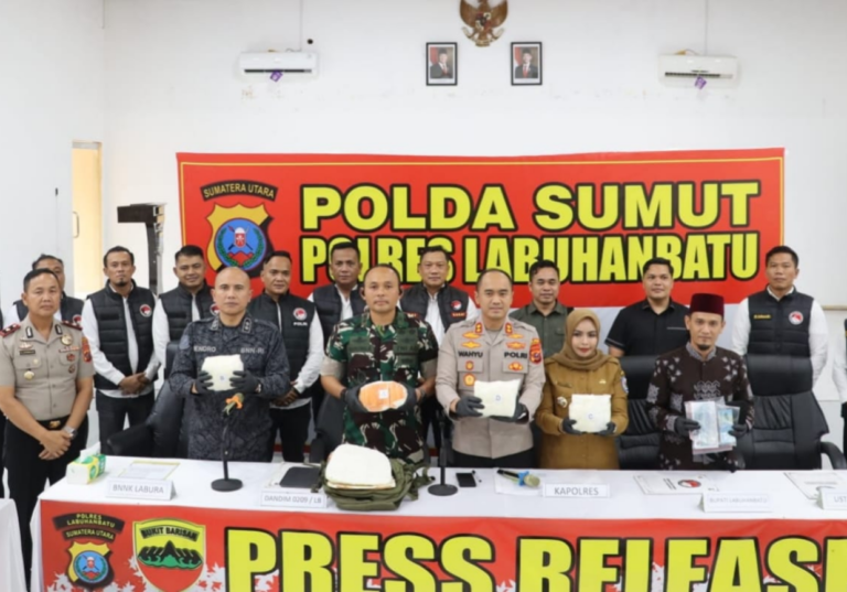 Kurir narkona berada di dalami Bus ALS ditangkap