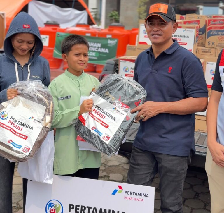Pertamina Patra Niaga Regional Sumbagut Terus Dorong Upaya Pemulihan Pasca Banjir Bandang “Galodo” di Kabupaten Solok