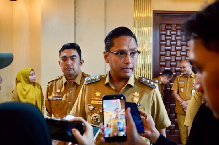 Wali Kota Minta Penanggulangan Kemiskinan Jangan Hanya Hitung Bantuan
