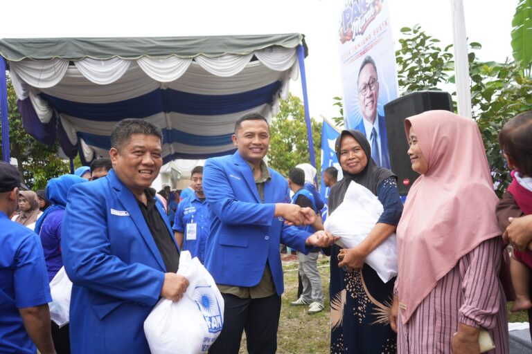 PAN Sumut Gelar Pasar Murah di Sunggal Deli Serdang, Dedi Irawan: Zulkifli Hasan Senantiasa Berpesan Bantu Rakyat