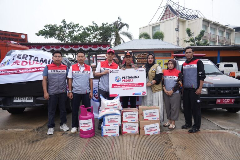 Pertamina Patra Niaga Gerak Cepat, Kembali Salurkan Bantuan Masyarakat Terdampak Bencana Banjir Bandang di Kota Padang